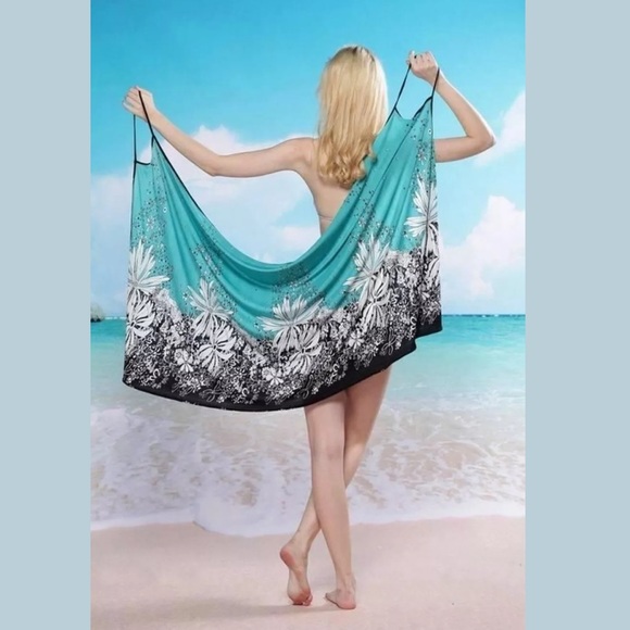 New beach wrap cover up - Picture 2 of 4